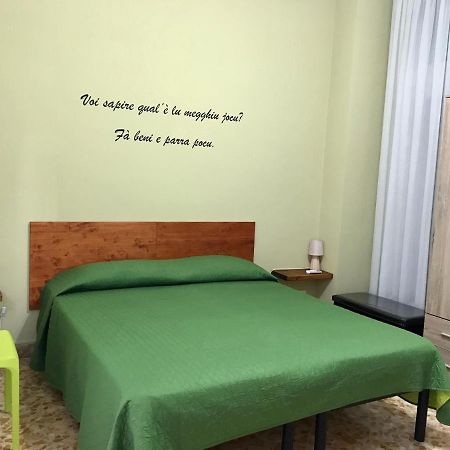 Solemare Bed & Breakfast ตราปานี ภายนอก รูปภาพ
